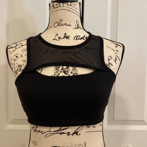 Forever 21 Black Sports Bra Sleek Intimates Mesh - Picture 1 of 8